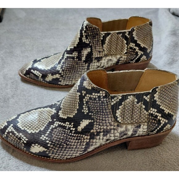 Madewell Womens Chelsea Ankle Boots Size 8.5 Brown Snake Embossed Leather Low - Picture 5 of 13